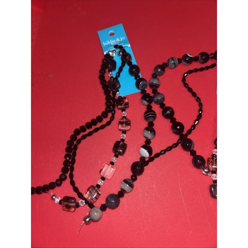 LOT Hildie & Jo , Fashion Jewelry ++ Beads Assortment NEW with Tag Mixed Materia
